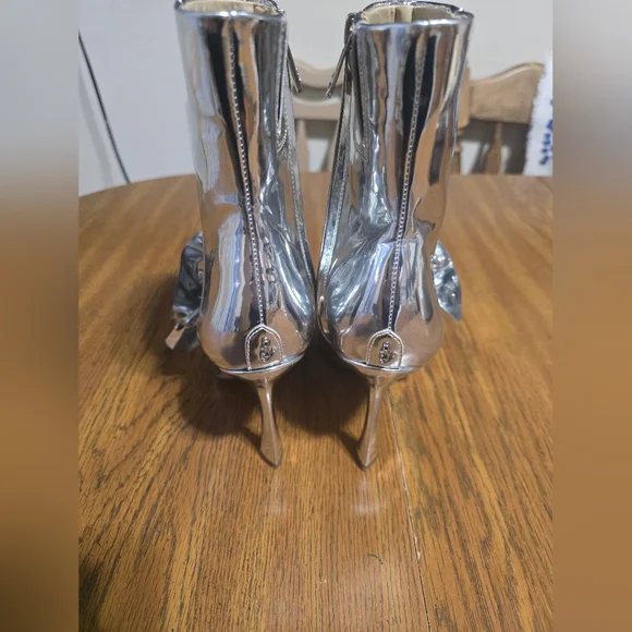 NEW Sam Edelman Esmae Stiletto Ankle Booties Silver Pointed Toes Size 6.5 - Picture 12 of 15